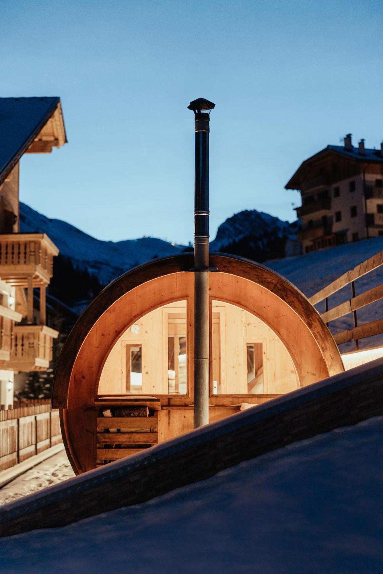Hotel Alpenrose Arabba Exteriör bild