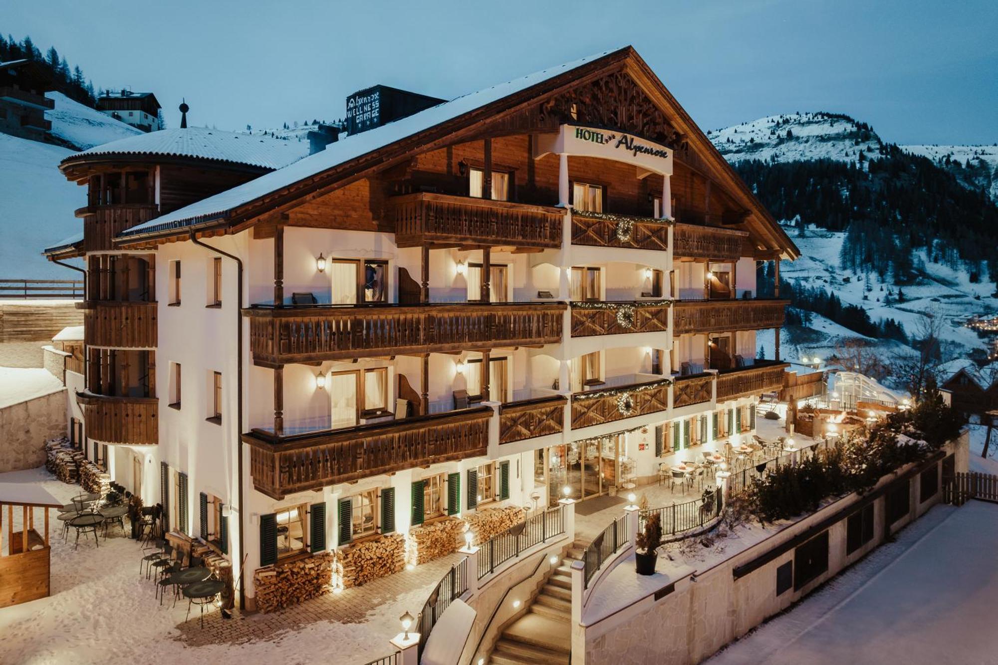 Hotel Alpenrose Arabba Exteriör bild