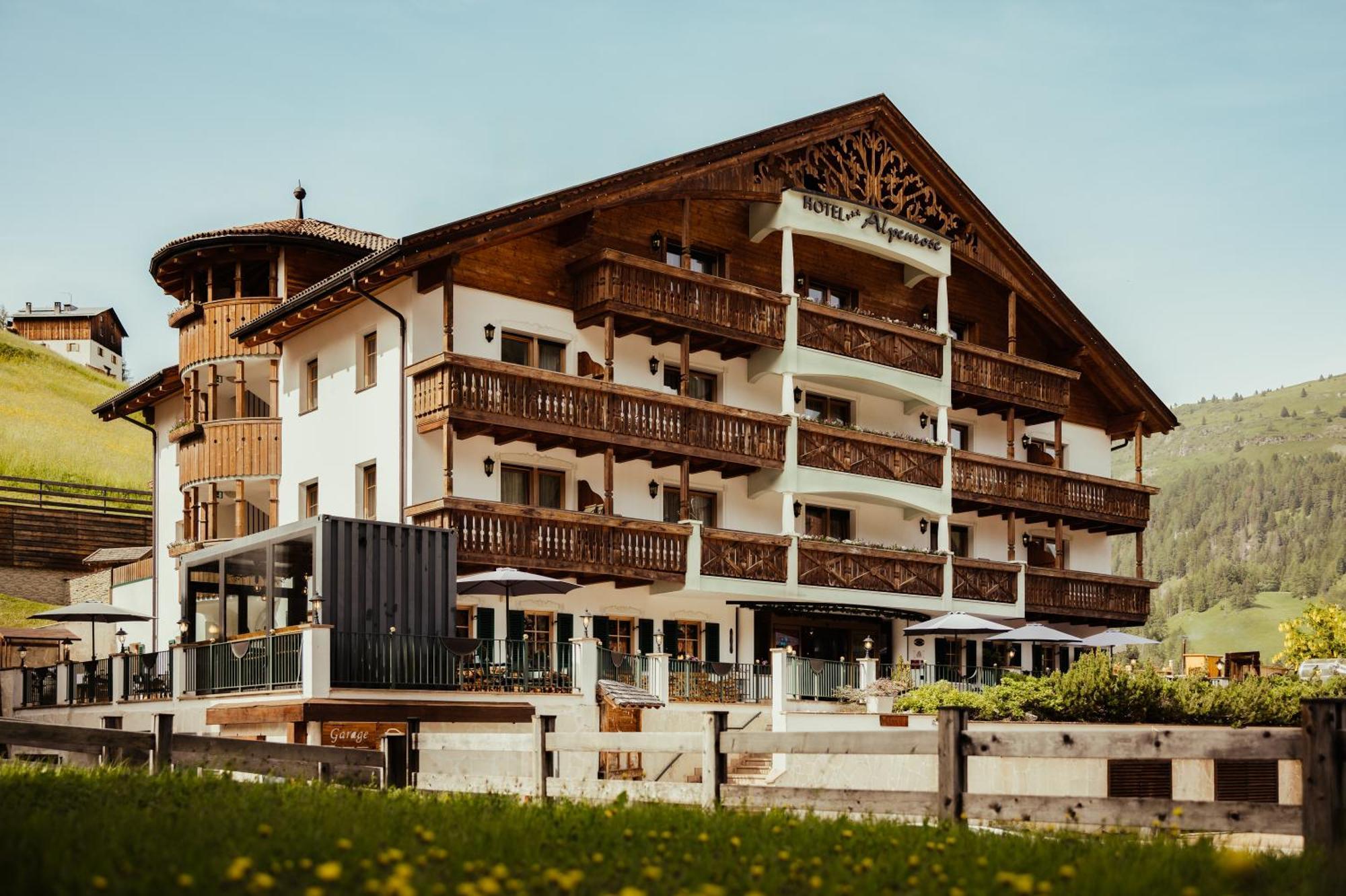 Hotel Alpenrose Arabba Exteriör bild